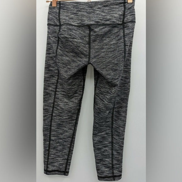 NWT Victoria Secret Knockout Capri - Picture 4 of 4